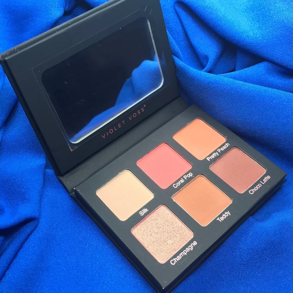 🎉🌺HOST PICK!!🌺🎉NEW! Violet Voss Coral Pop Eyeshadow